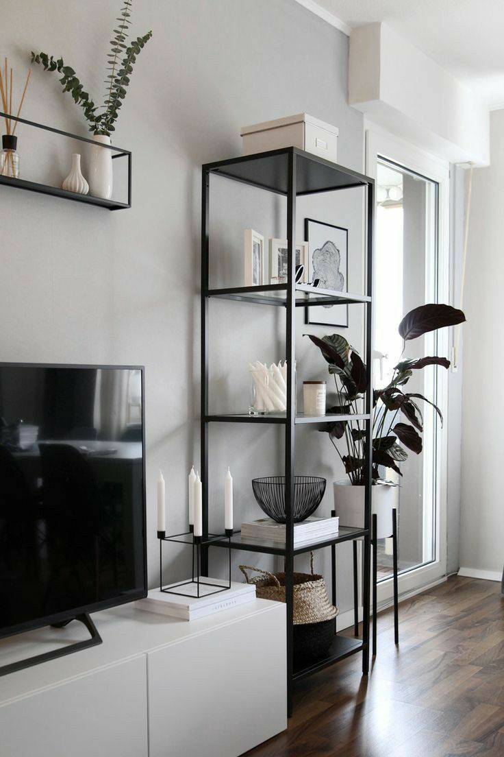 Black & Gold Decor