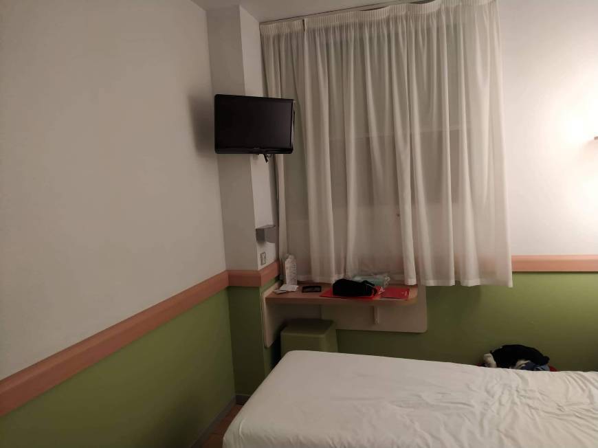 Lugar Hotel ibis budget Madrid Centro las Ventas