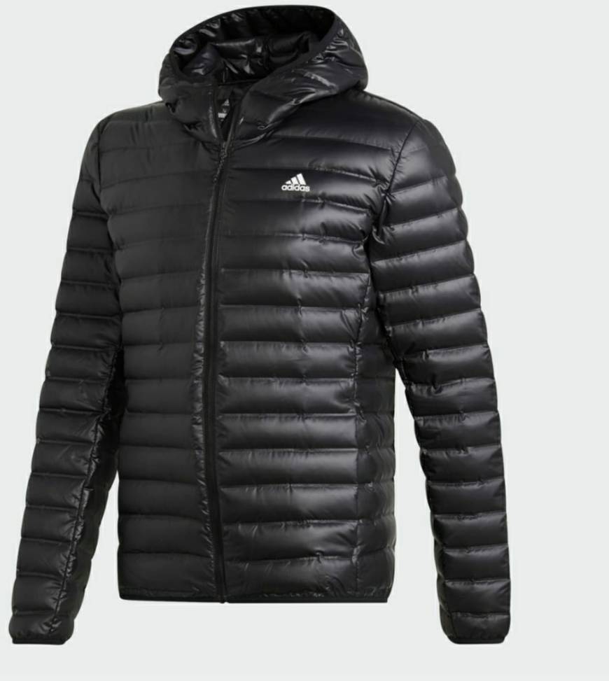 Productos Adidas- Casaco c/capuz e enchimento Varilite

