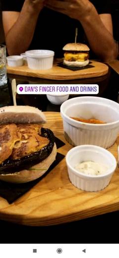 Dan's Finger Food and Drinks
