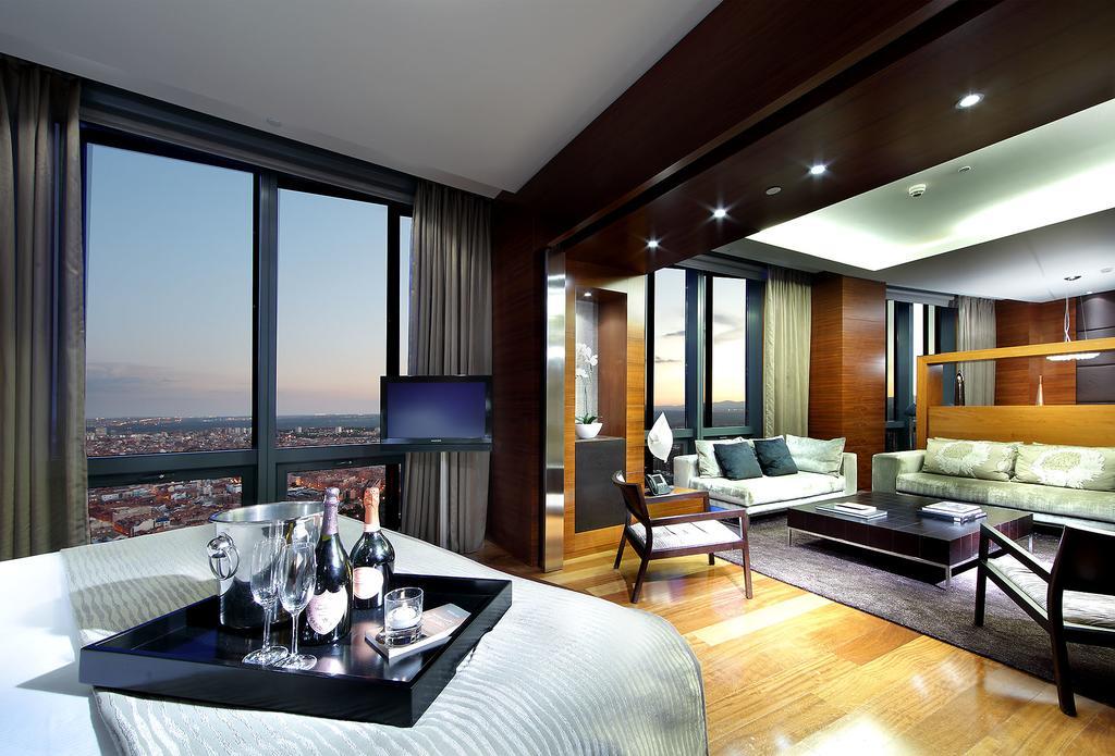 Lugar Hotel Eurostars Madrid Tower