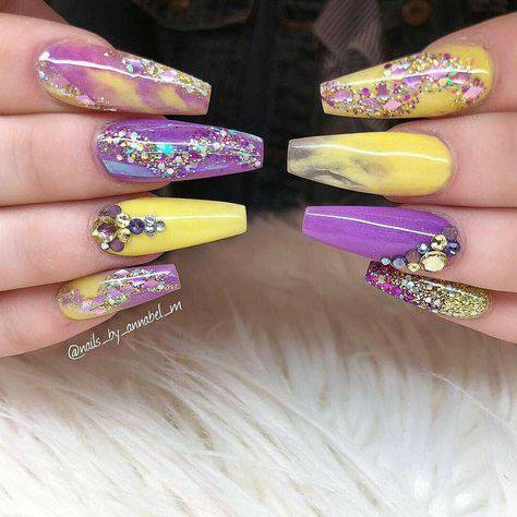 Social Nail art
