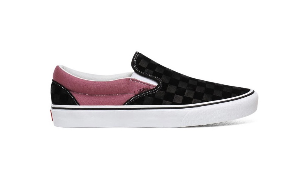 Product SLIP-ON DEBOSS CHECKERBOARD CLASSIC vans