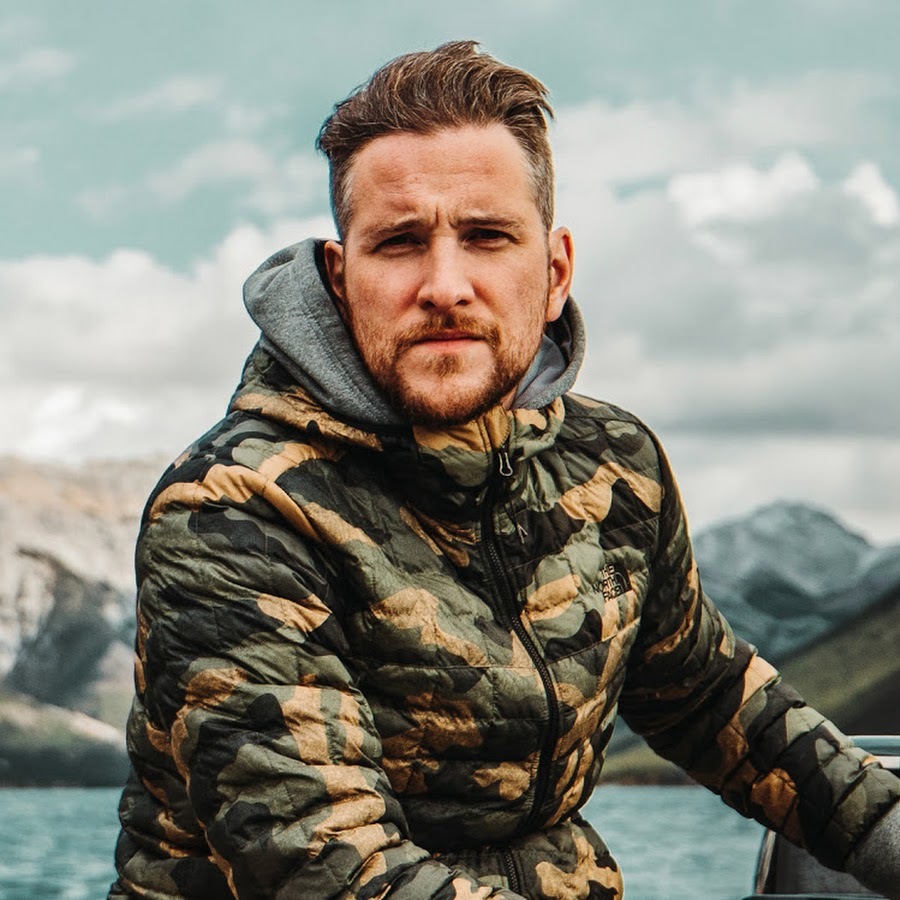 Social Peter McKinnon - YouTube