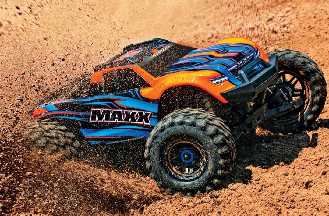 Social Traxxas Maxx 1/10 4WD 4S VXL Monster Truck Orange

