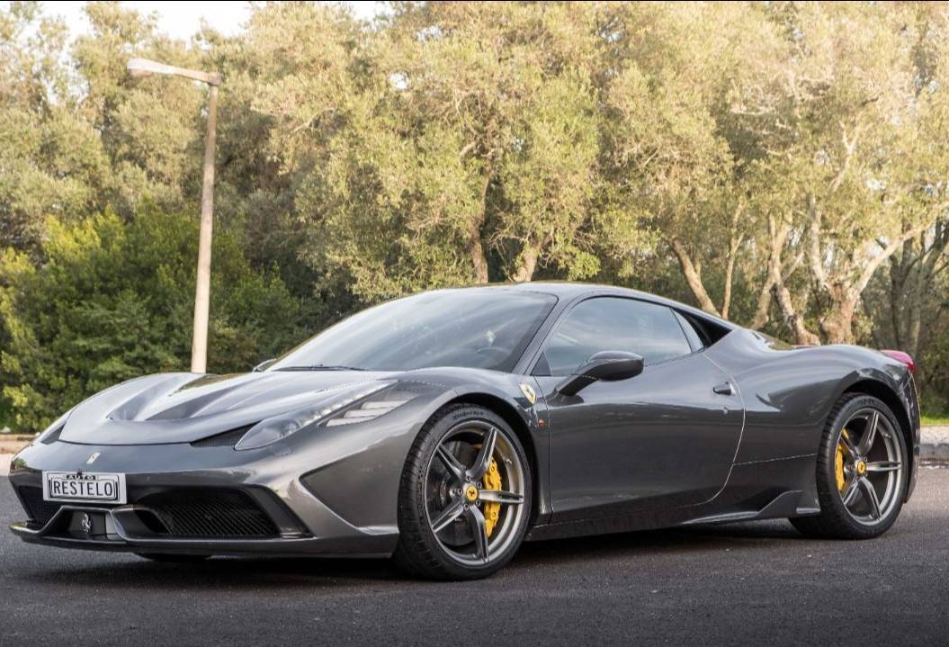 Moda Ferrari 458 Itália Speciale