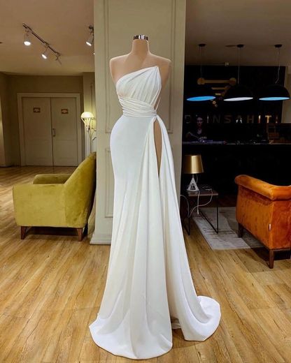 Silky white dress 