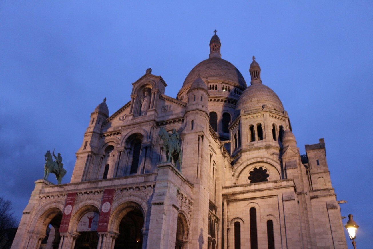 Place Sacre Coeur Cathedral