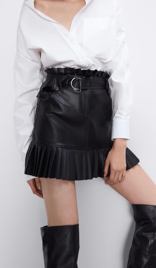 Producto Pleaded faux leather skirt