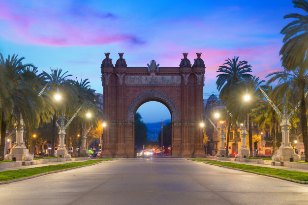 Lugar Arc de Triomf