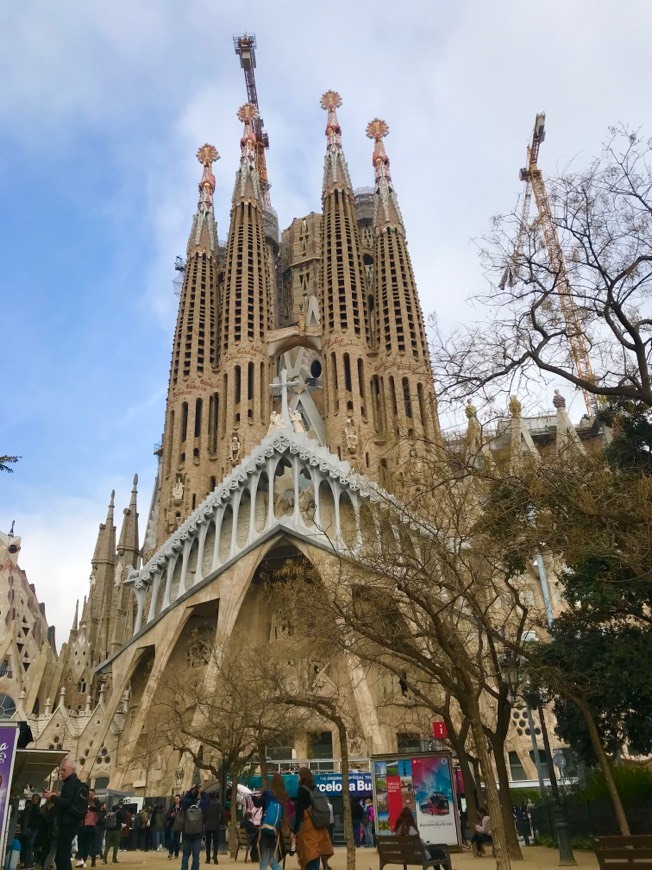 Lugar Sagrada Familia