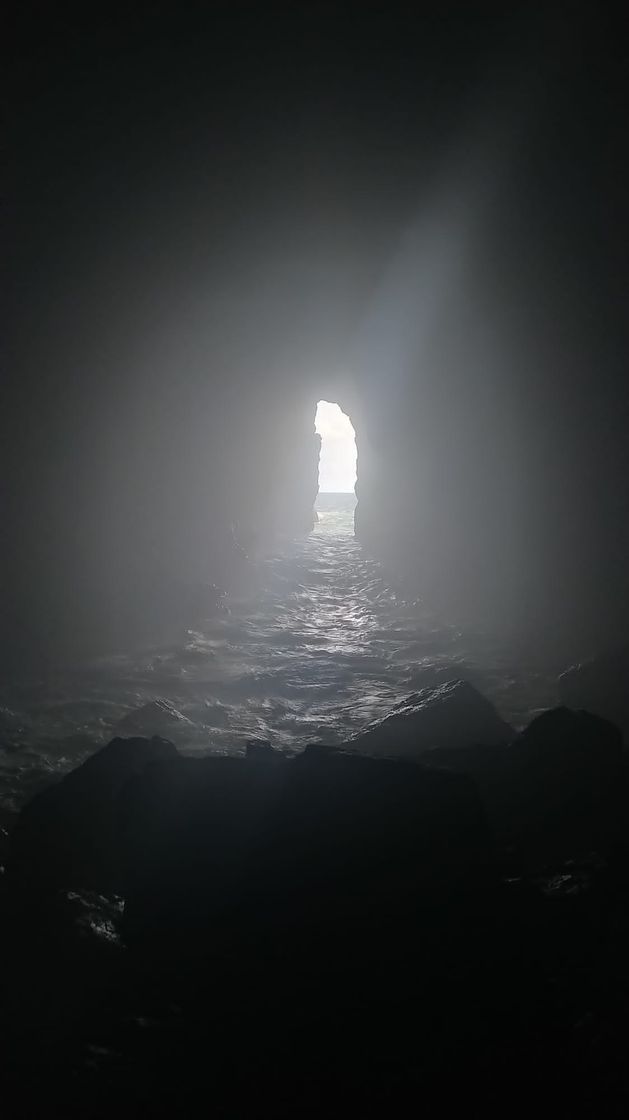 Lugar Cuevas del Guincho