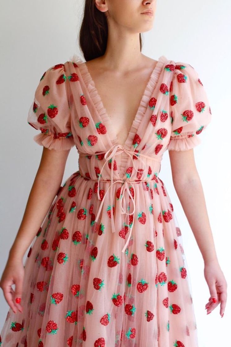 Moda Vestido rosa com estampa de morango🍓 