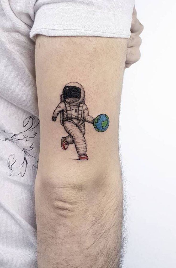 Fashion Tatuagem de astronauta