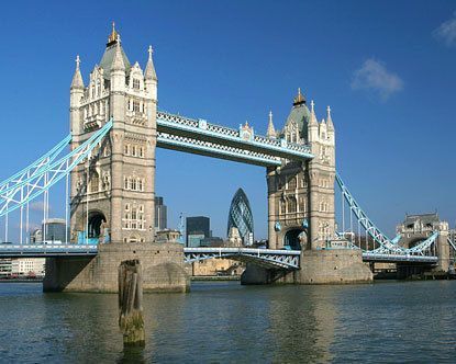 Place Tower Bridge