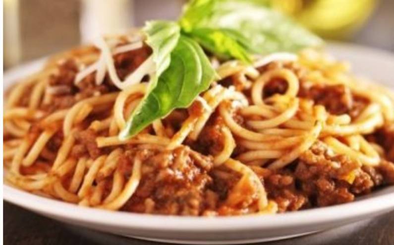 Esparguete á bolonhesa🍝