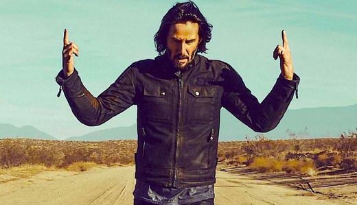 Keanu Reeves Rarely Talks About Money — but When He Does, It's ...