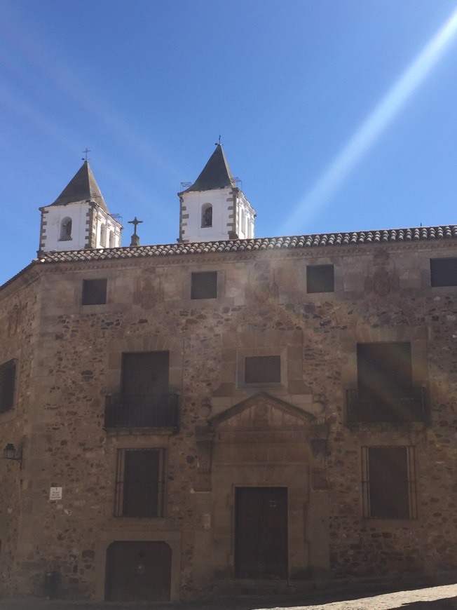 Place Museu Histórico De Cáceres