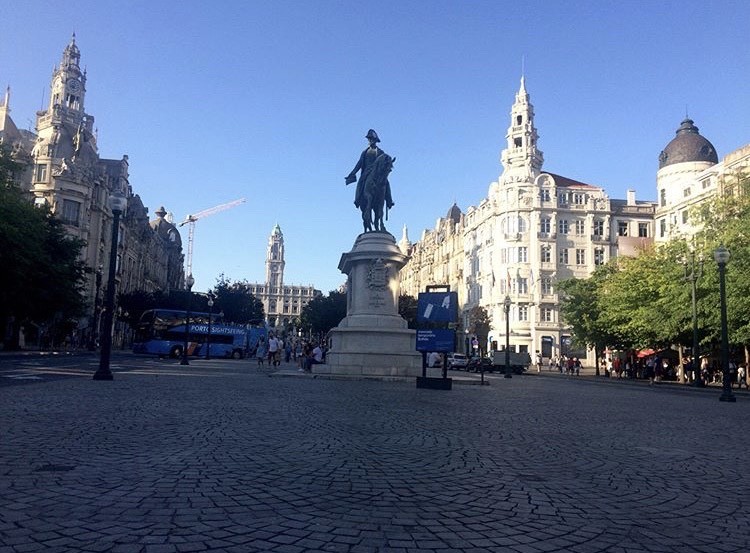 Lugar Avenida dos Aliados