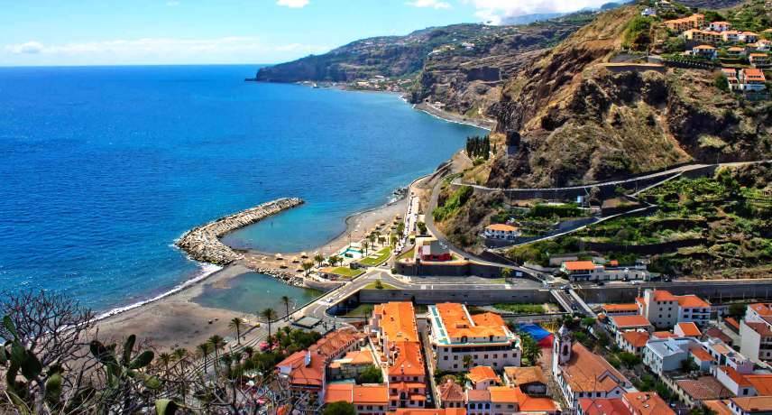 Place Ribeira Brava