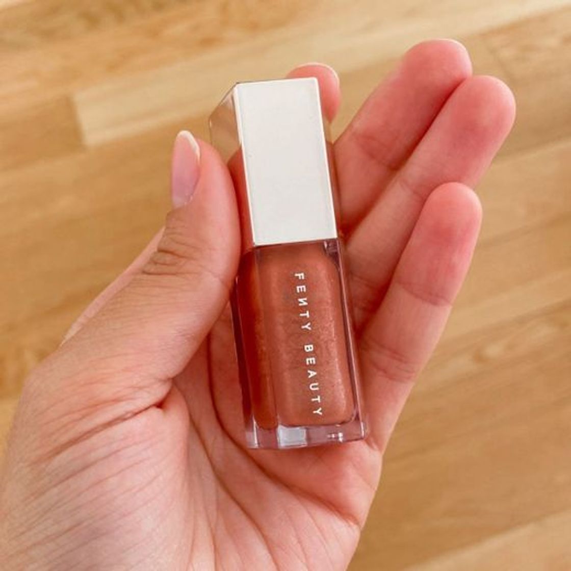 Fashion Gloss Bomb Fenty Beauty