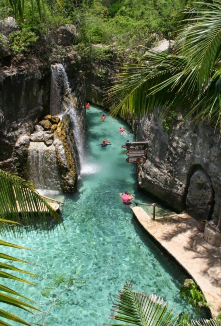 Place XCARET