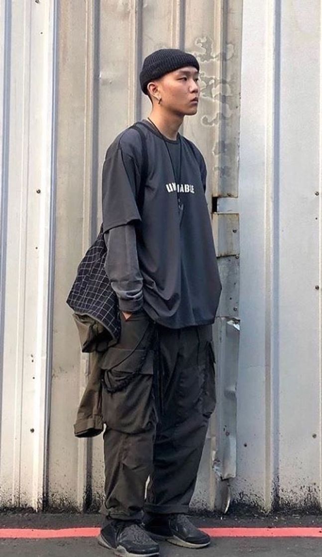 Moda techwear for man