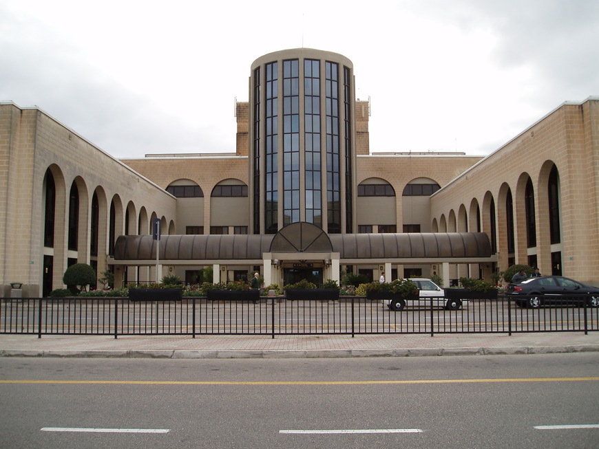 Place Aeropuerto Internacional de Malta (MLA)