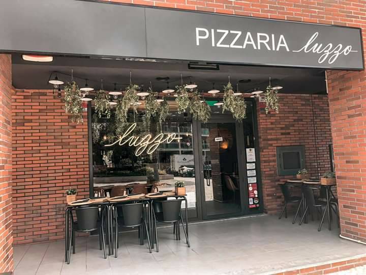 Restaurants Pizzaria Luzzo -Alverca