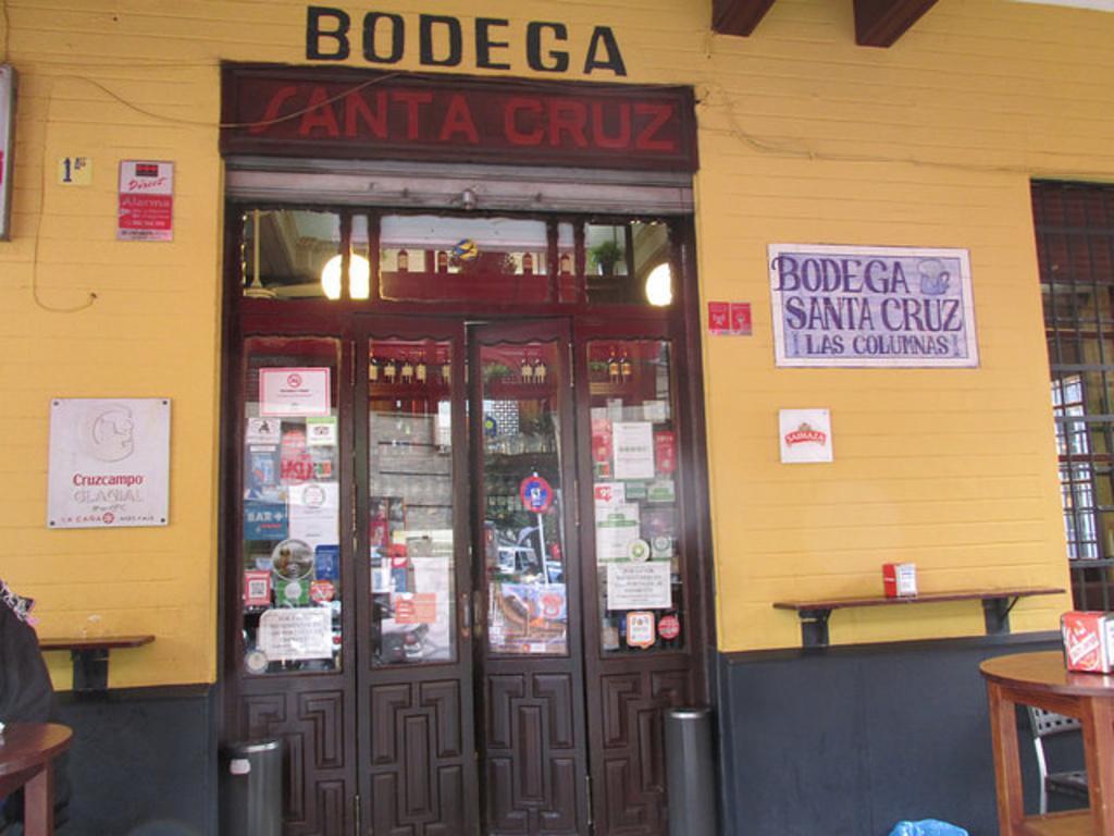 Restaurants Bodega Santa Cruz