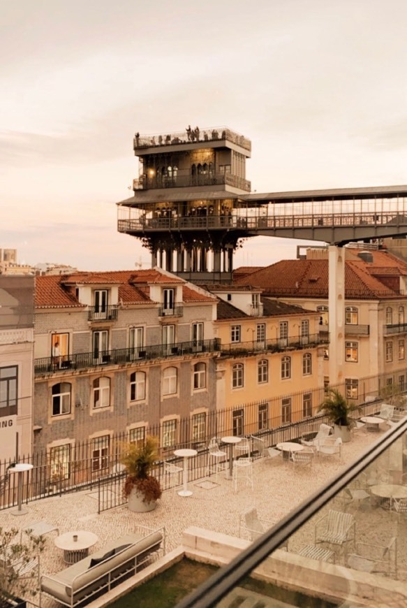 Lugar Topo Chiado