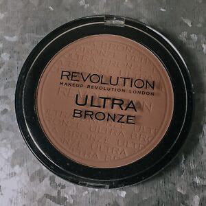 Productos Revolution Beauty