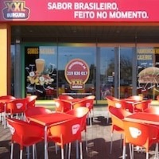 XXL BURGUER - Sabor Brasileiro, Feito no Momento