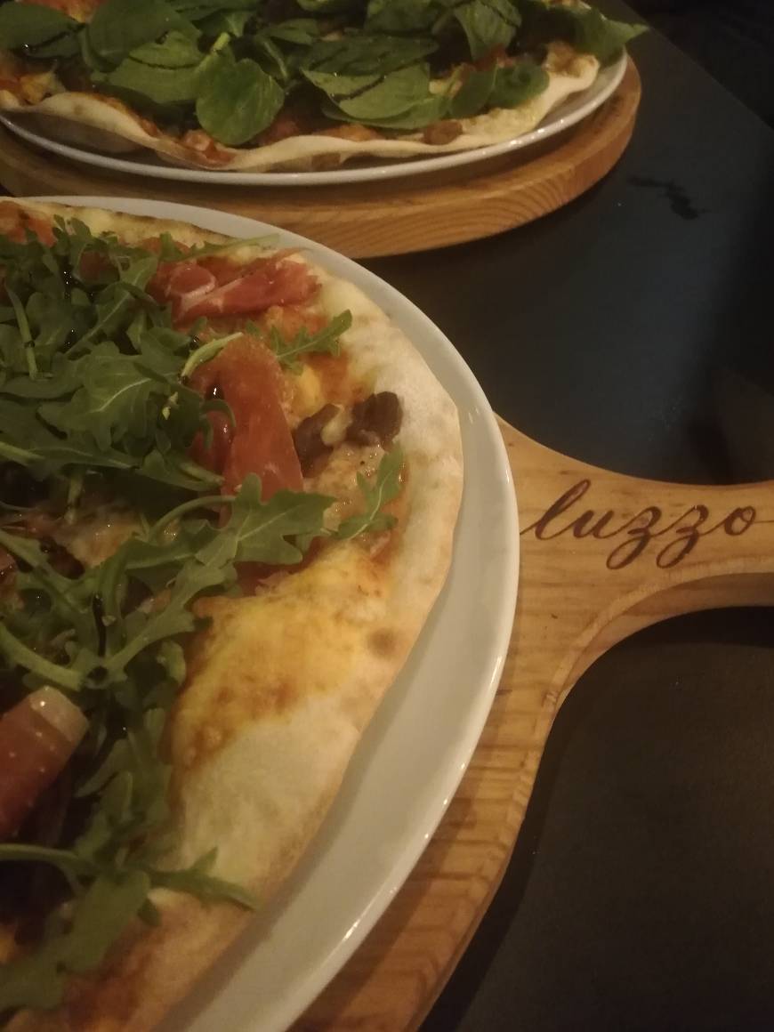 Restaurants Pizzaria Luzzo | Braga