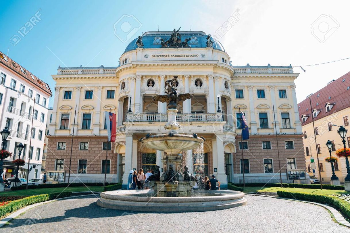 Place Slovenské národné divadlo