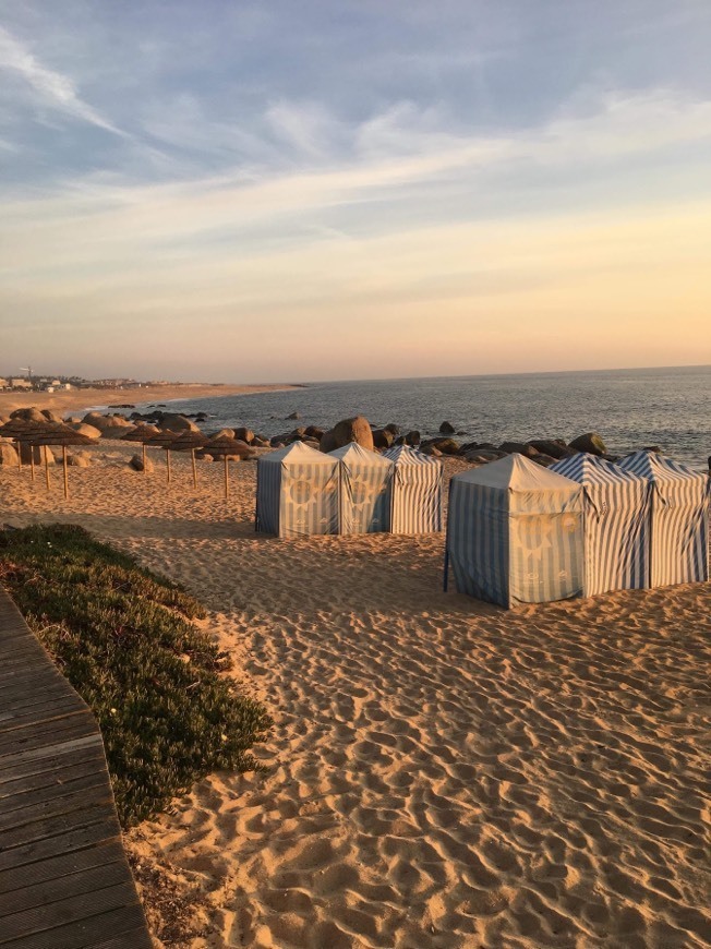 Place Praia da Madalena