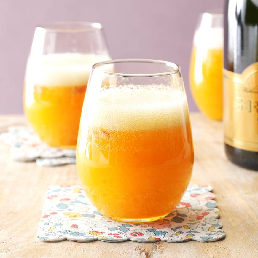 Fashion Sparkling Peach Bellinis