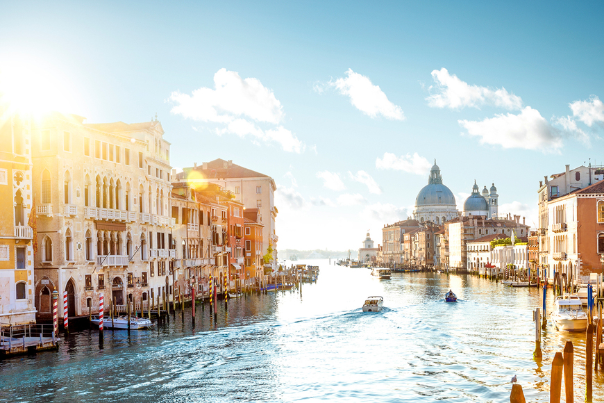 Place Gran Canal de Venecia