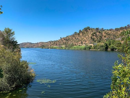 Praia Fluvial do Alamal