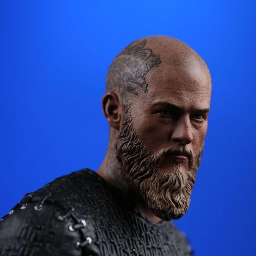 King Ragnar Vikings Estátua