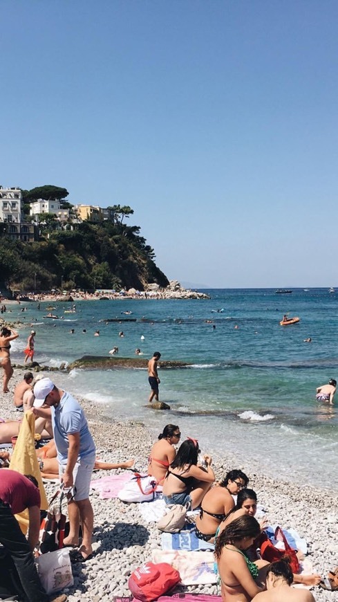 Lugar Capri