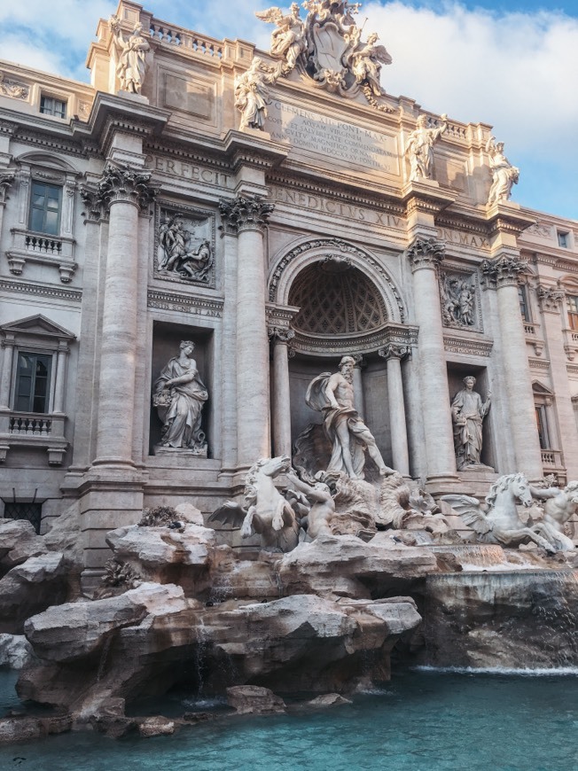 Lugar Fontana di Trevi