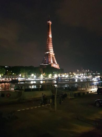 París
