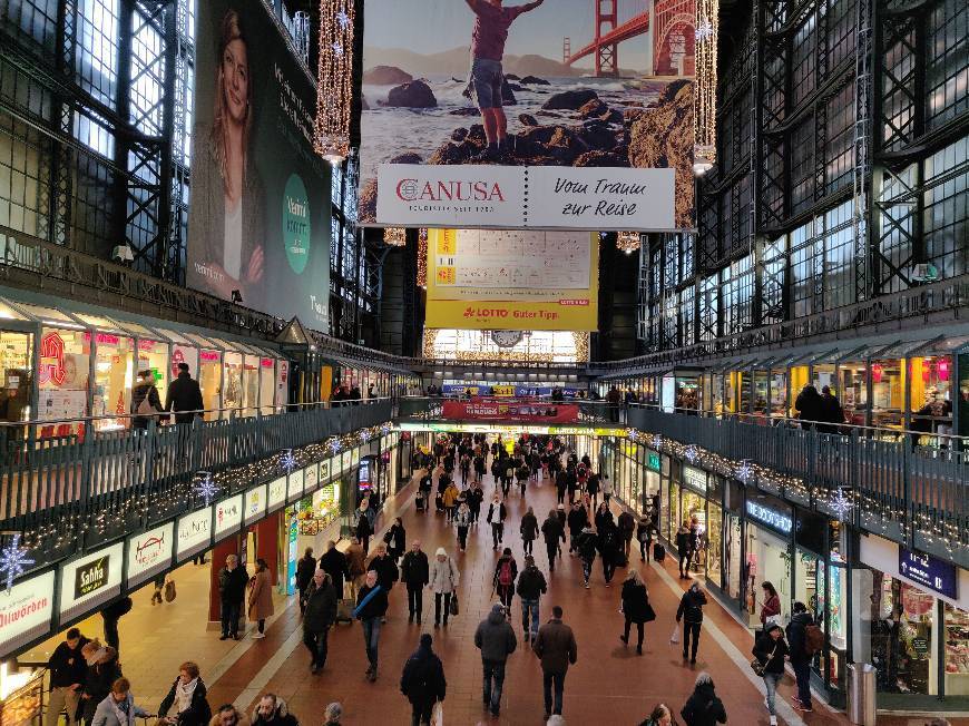 Place Hamburg Central Station