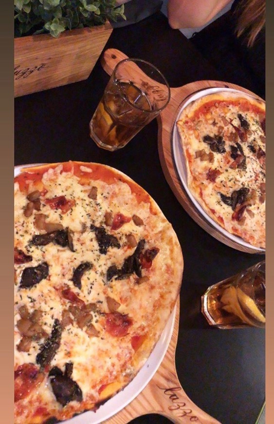 Restaurants Luzzo Pizzaria