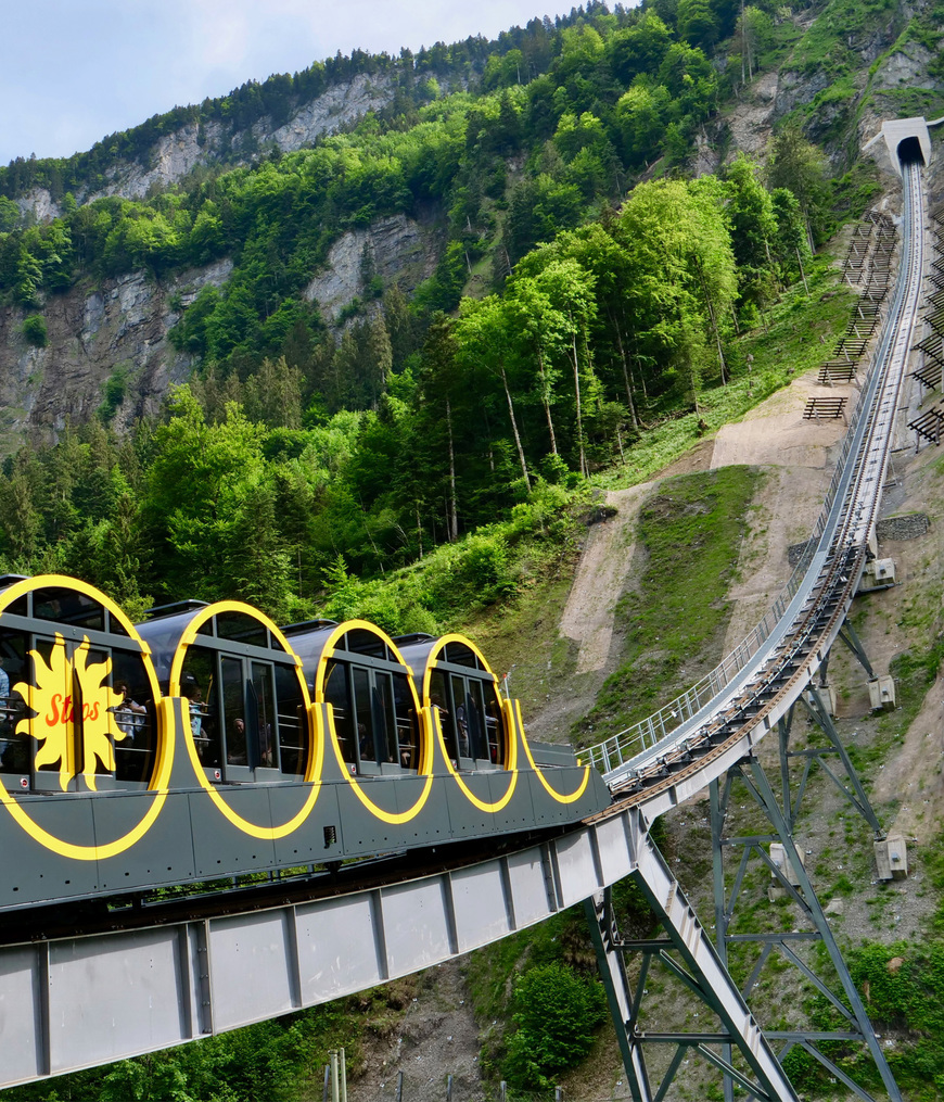 Place Stoos Funicular