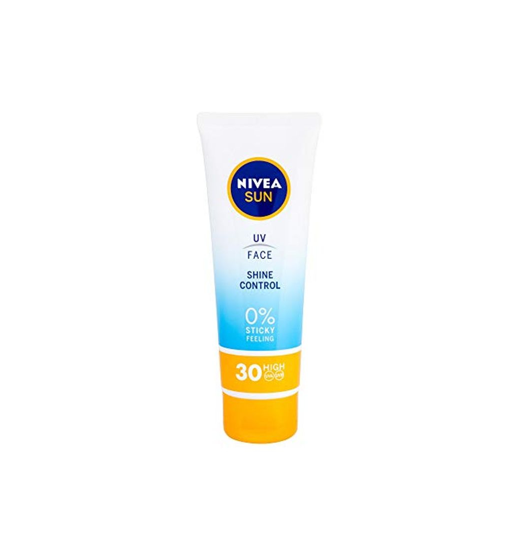 Product Nivea Sun Uv Face Shine Control Spf30 50 ml