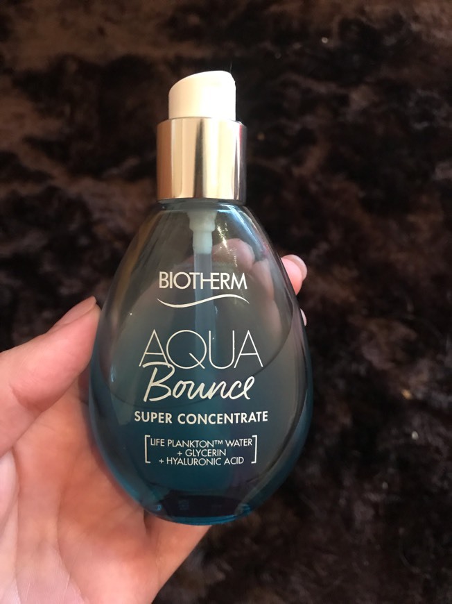 Social BIOTHERM
Aqua Bounce
Super Concentrate