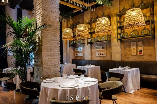Restaurante & Grill da Parede