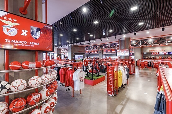 Social Benfica Official Stores